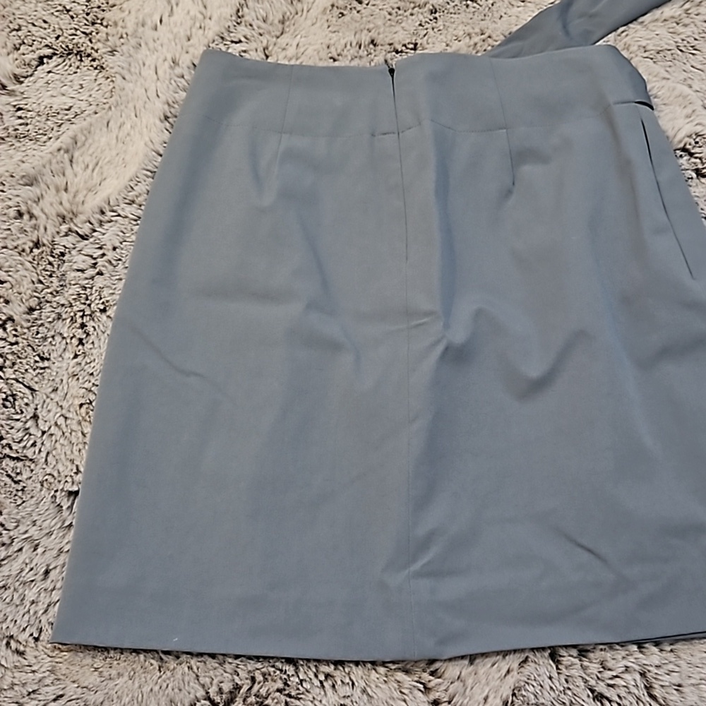 Banana Republic skirt - Picture 2 of 2